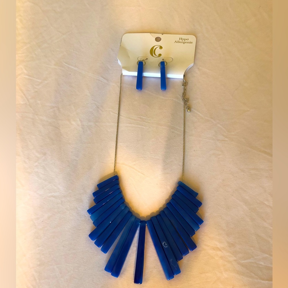 Blue Statement Necklace and Earrings - Picture 1 of 3